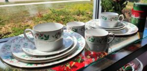 Christmas China at WINGS Resale